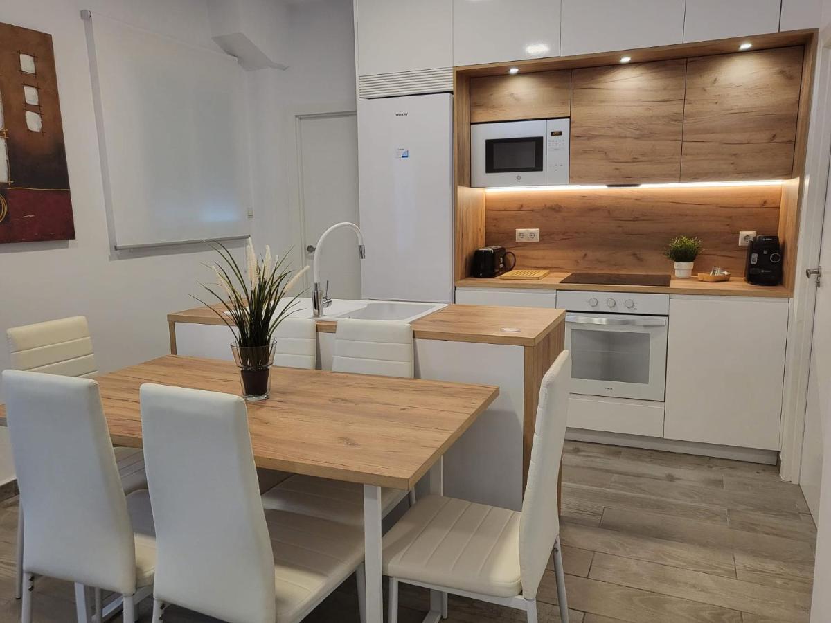 Maria Malaga Breeze Apartment Ngoại thất bức ảnh